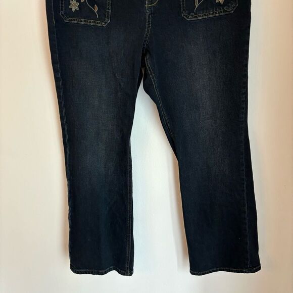 Pilcro Anthropologie Women boho cropped embroidered flower front pocket jeans 30 - Picture 7 of 11